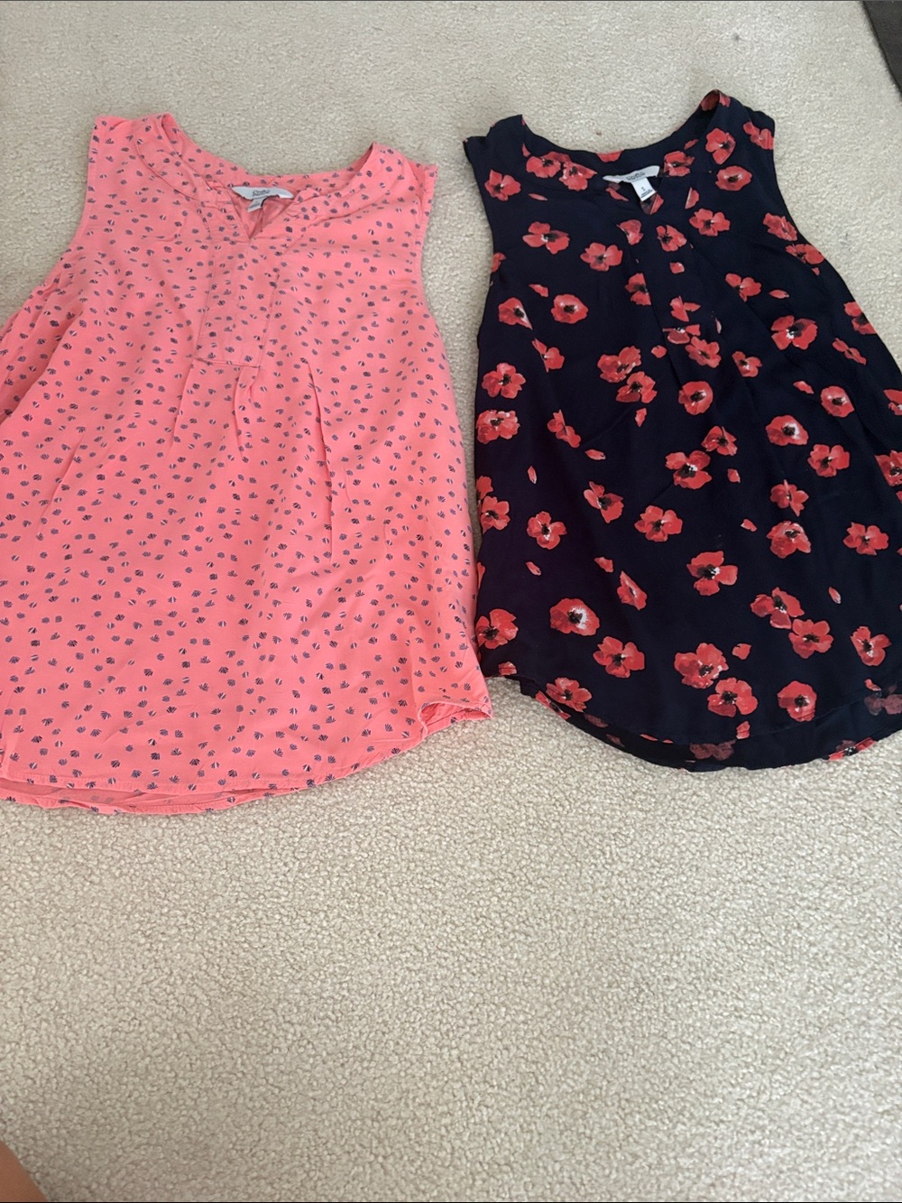 Women’s S Sleeveless Floral & Coral Print Tops